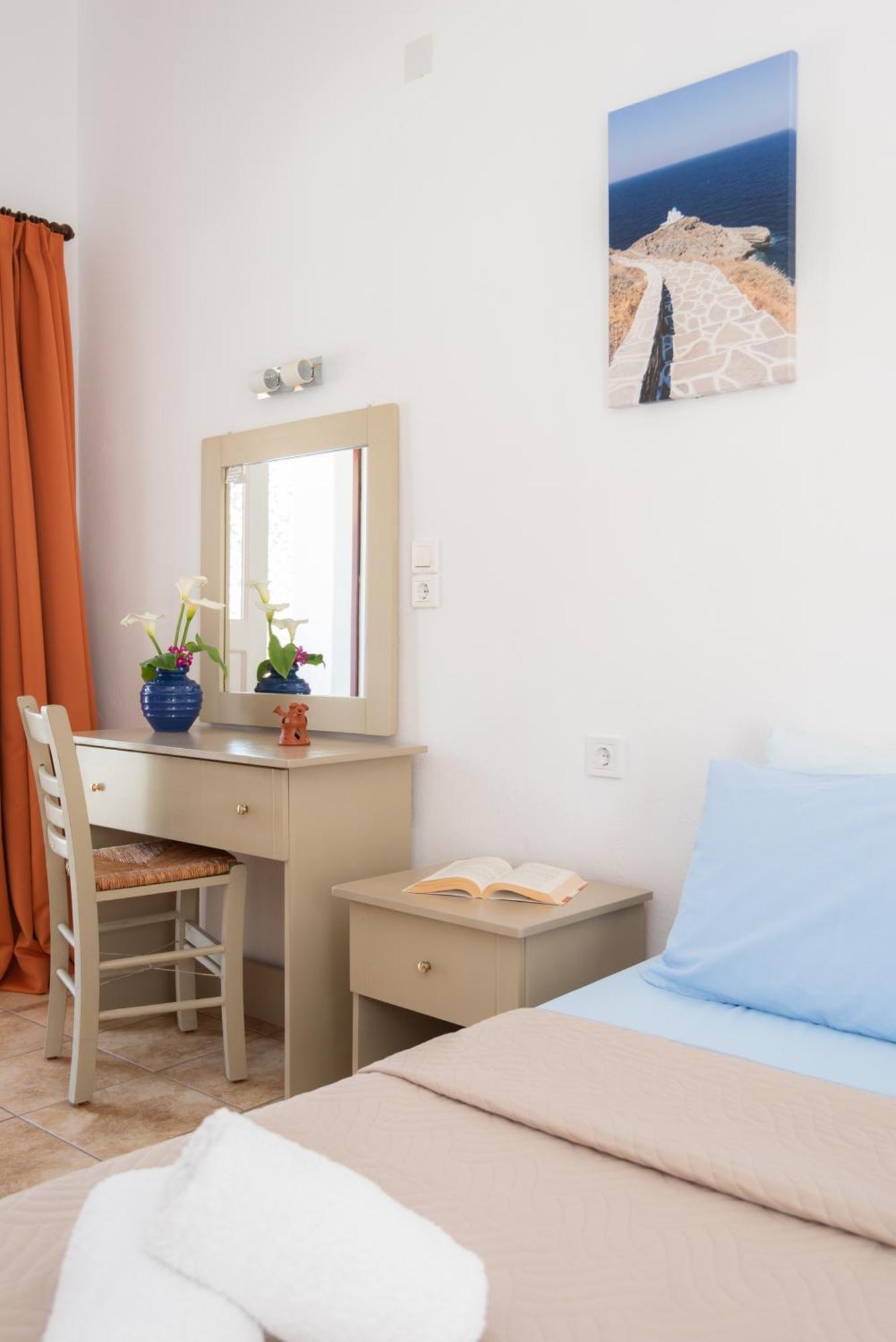 Simeon Rooms & Apartments Kamares (Sifnos) Exterior foto